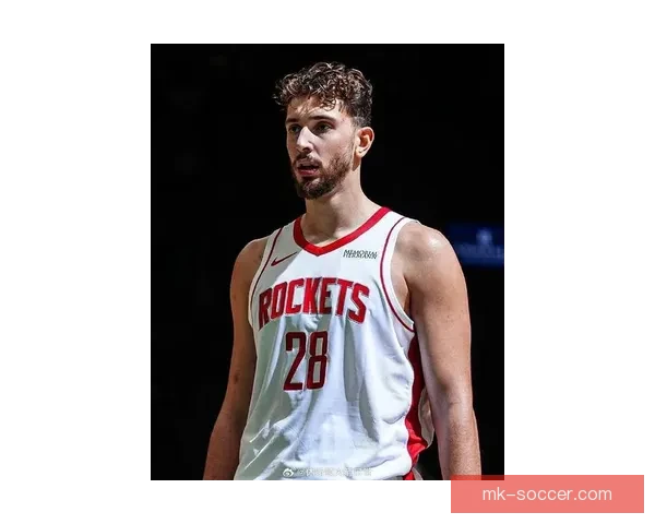 乌度卡称赞申京更果断冲击力强能有效减轻杜兰特负担